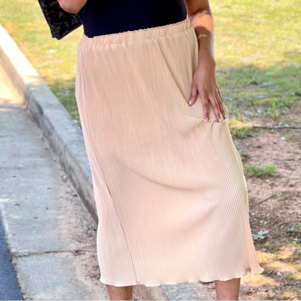 Women's ”CALLIOPE SKIRT” by Polished Chic